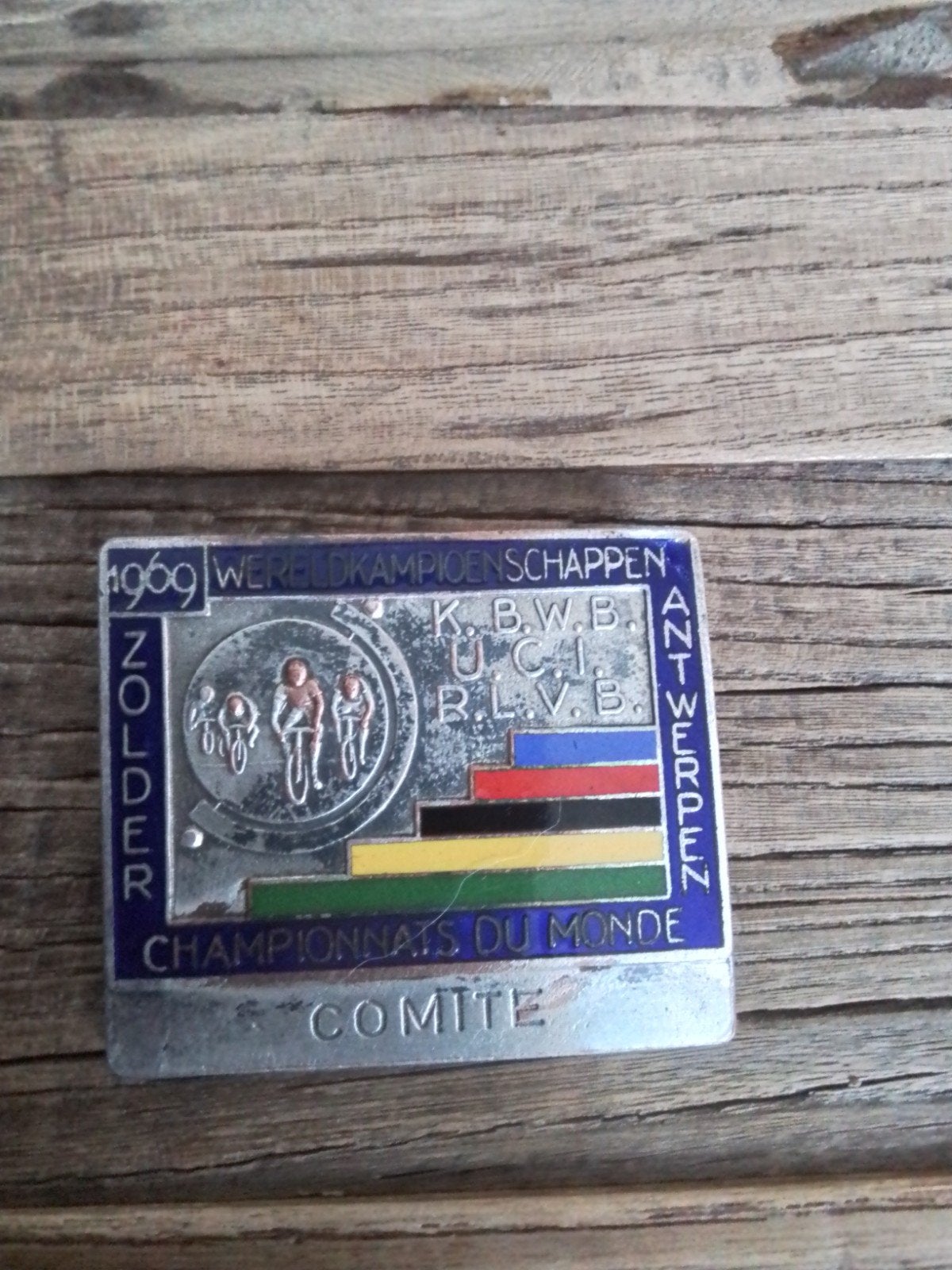 officele wereldkampionschappen pin 1969, Verzamelen, Ophalen