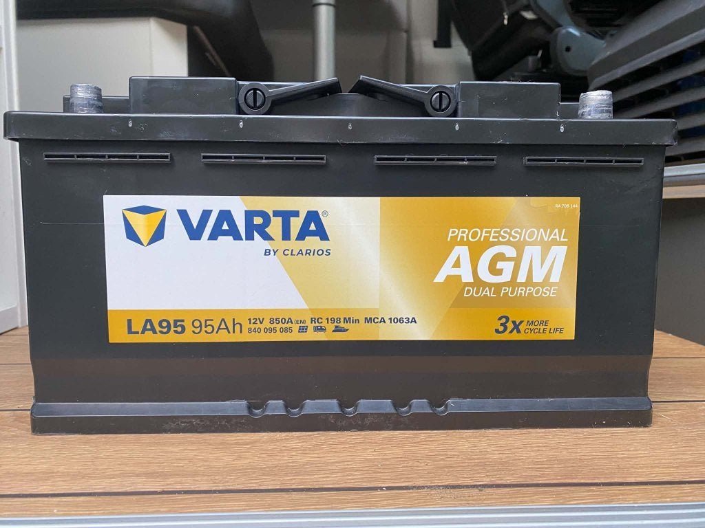 Batterie AGM VARTA 95 Ah - compacte et performante, Utilisé, Pièces universelles