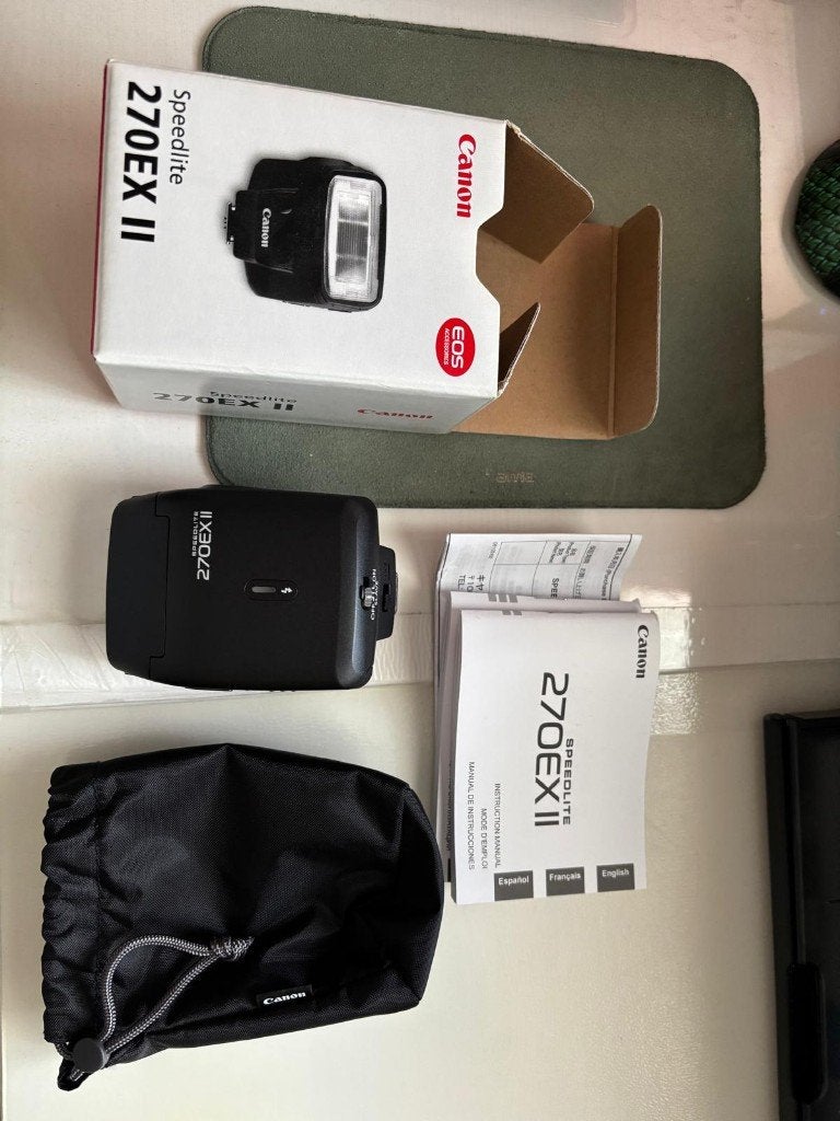 Te koop Canon Flits 270EX II, Audio, Tv en Foto, Foto | Flitsers, Ophalen, Zo goed als nieuw, Canon