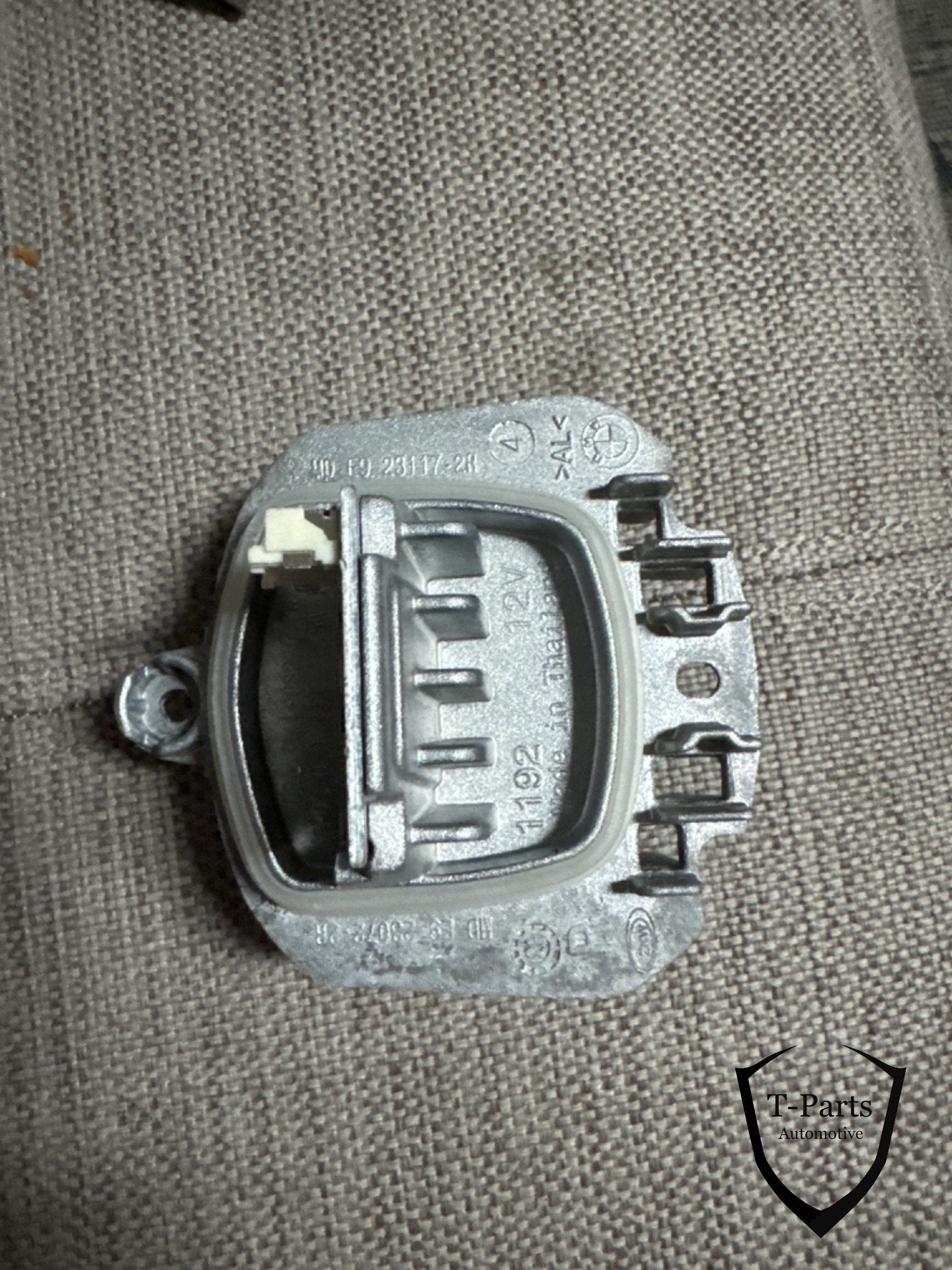 Bmw 4 serie g22 rechts koplamp module 231172R, Auto-onderdelen, Verlichting, Info@fabrikant.eu, BMW, Fabrikantstraat 1
1000 AA  Amsterdam