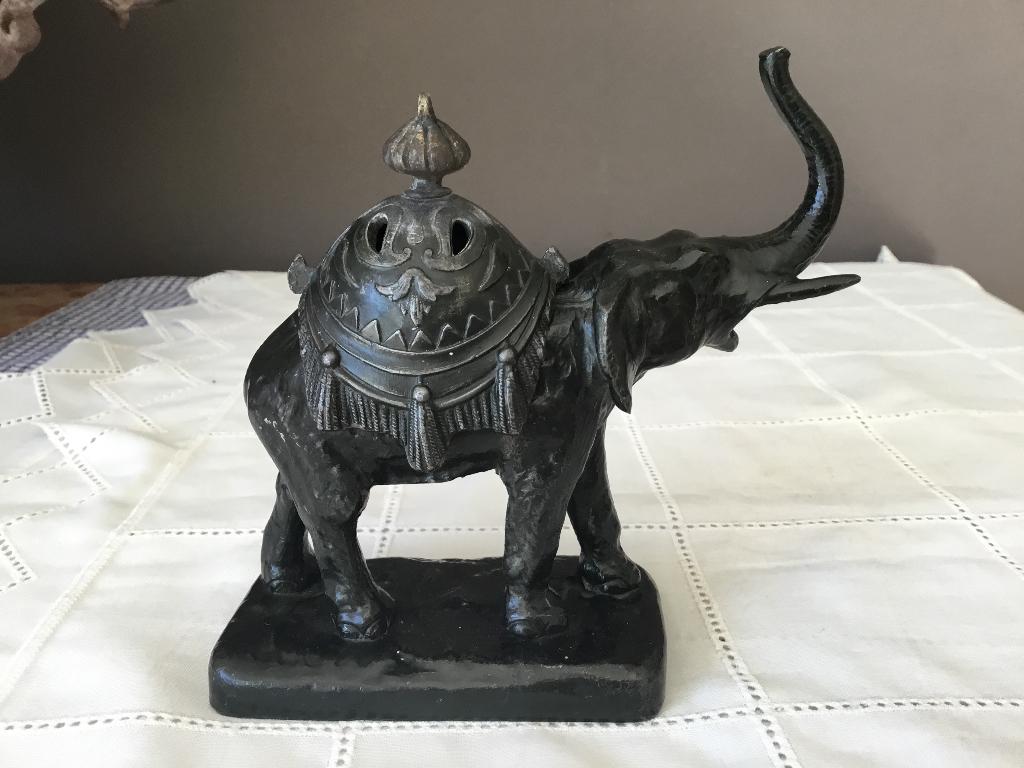 antieke wierookbrander in de vorm van een olifant, Ophalen of Verzenden
