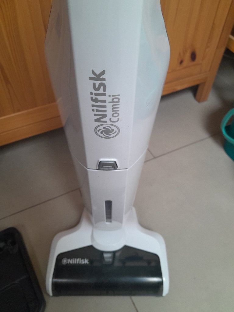 Nilfisk nettoyeur sols, Enlèvement, Comme neuf, Nettoyeur de sols