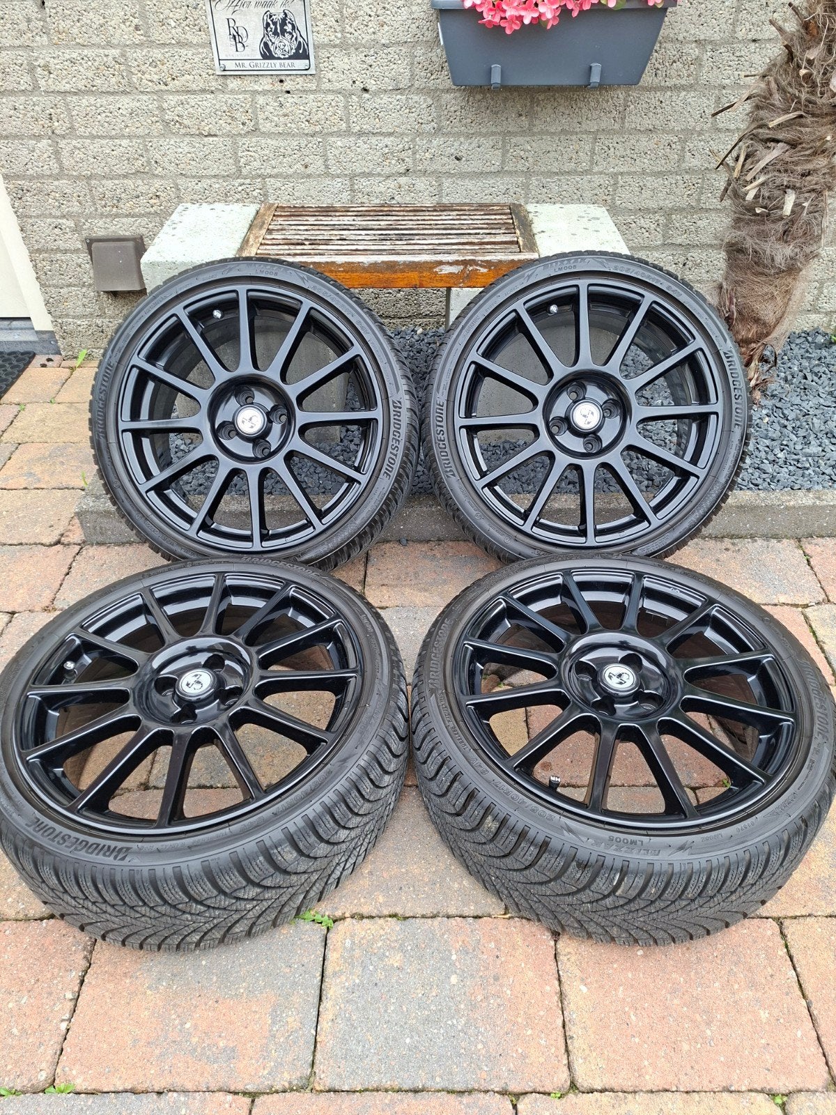 Abarth 4x98 esseesse velgen + bridgestone blizzak winterband, Auto-onderdelen, Ophalen, Winterbanden, Band(en)