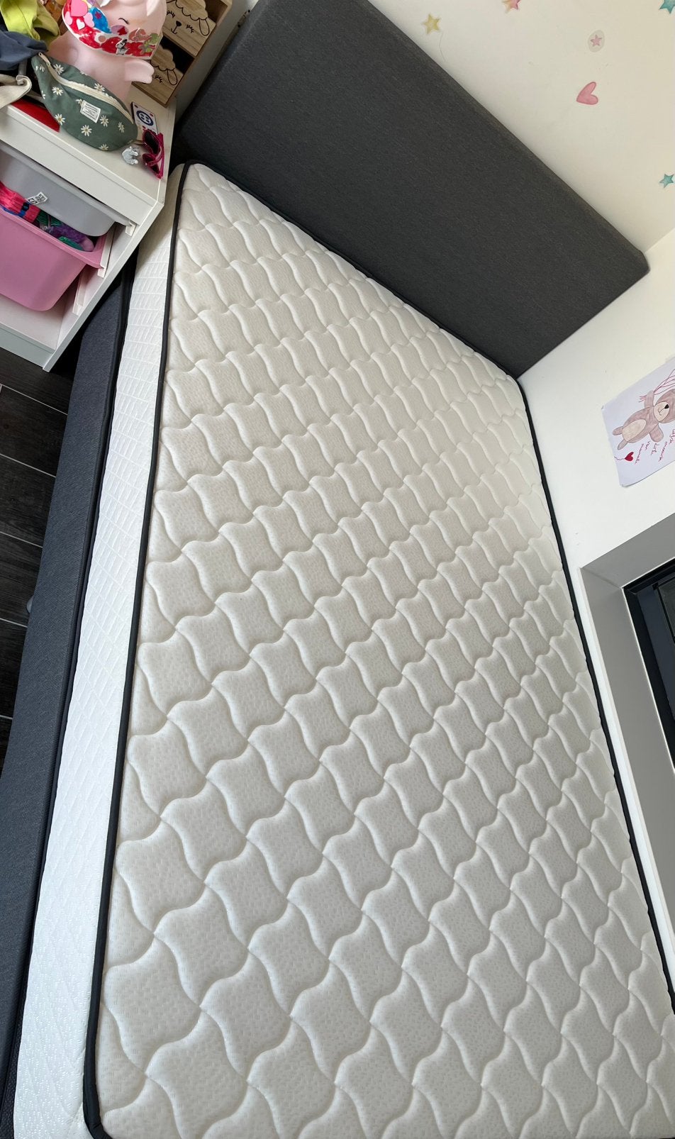 État neuf douteux 120x200+nouveau matelas+surmatelas !, Queen size, Comme neuf, Enlèvement, 120 cm