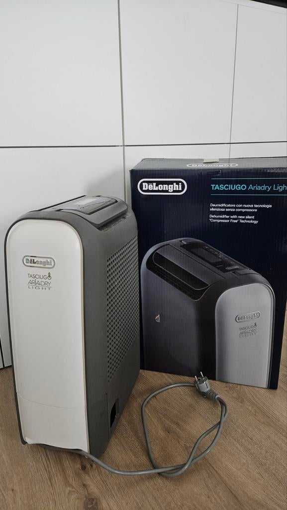 Delonghi lucht ontvochtiger DNS80, Ophalen, Zo goed als nieuw, Luchtontvochter