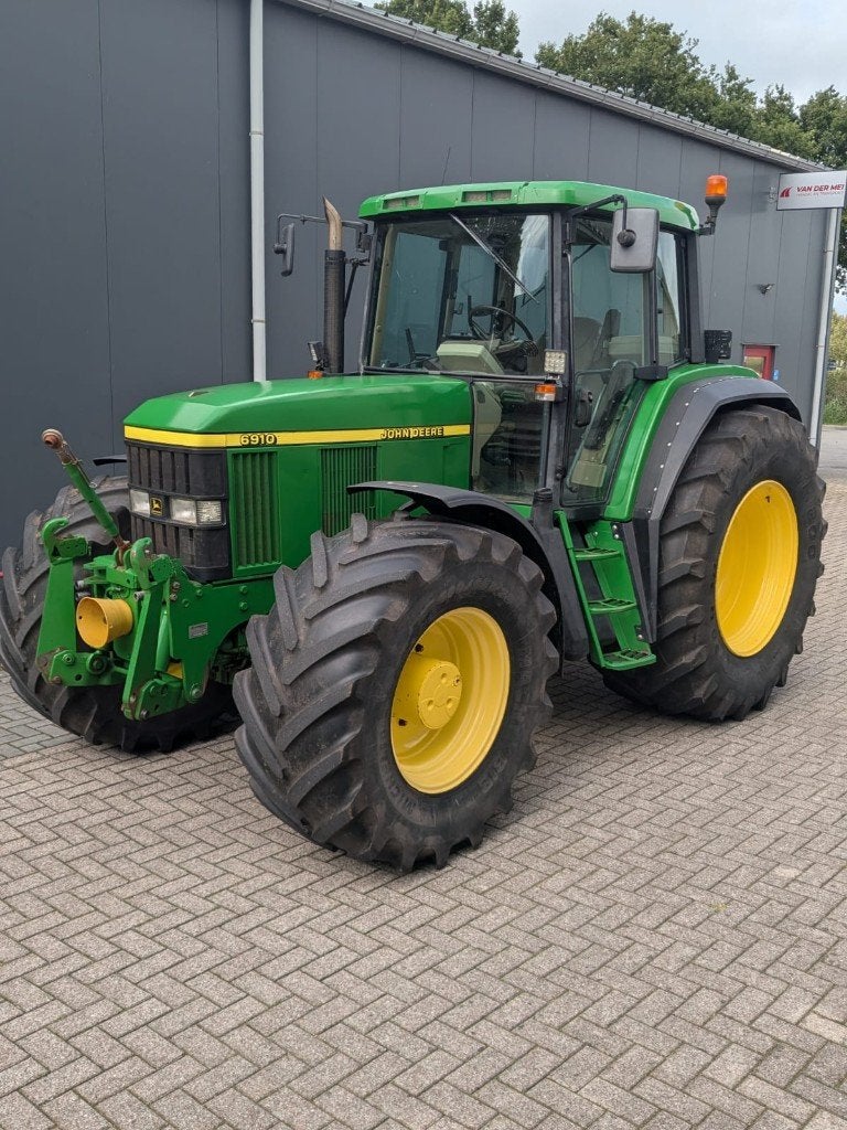 John Deere 6910 FULL OPTION!!    Fendt 611 LSA, John Deere, Enlèvement ou Envoi, 120 à 160 ch, Utilisé