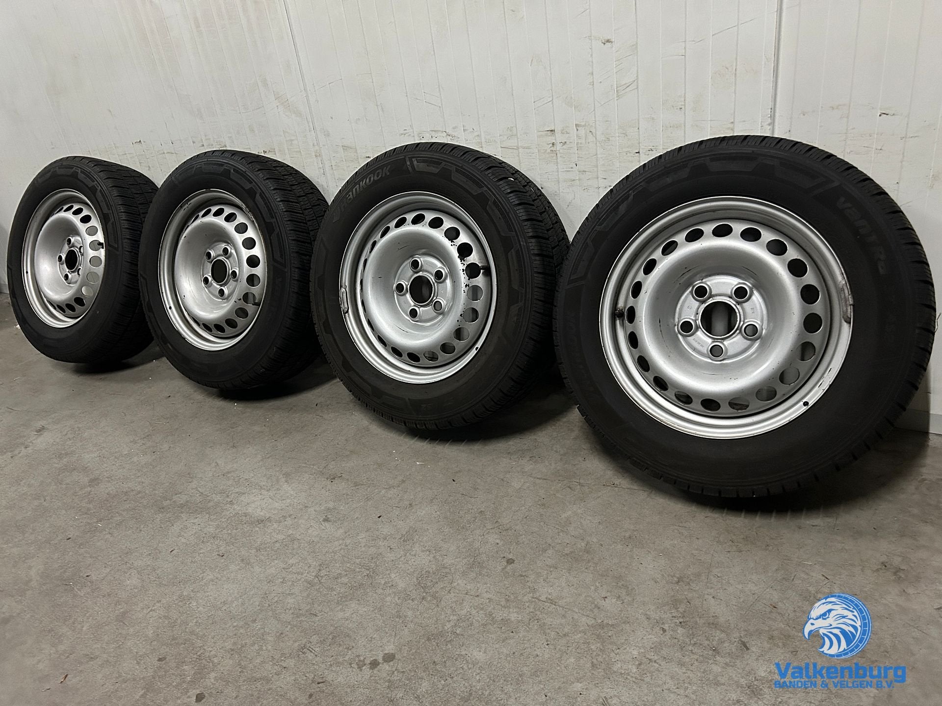 9-10mm! Originele VW Transporter T5 GP T6 T6.1 16 inch stale, Auto-onderdelen, -, Banden en Velgen, All Season, -