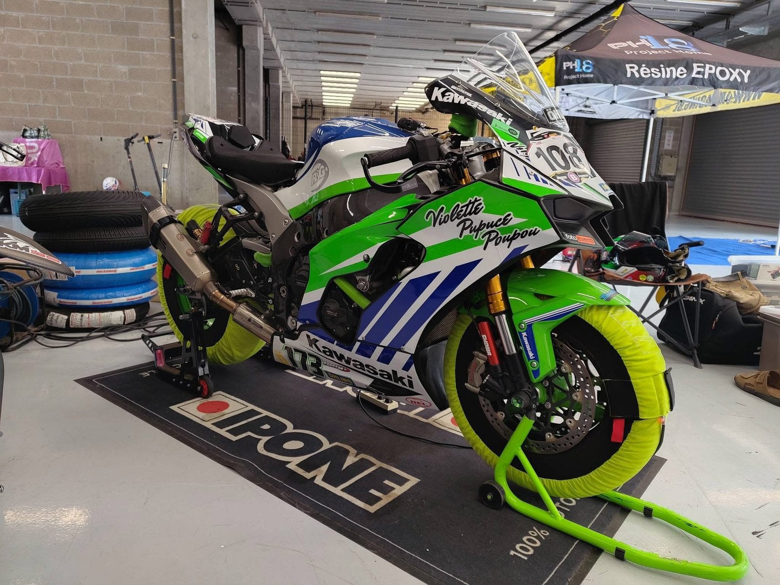 Zx-10r 40eme anniversaire, Enlèvement