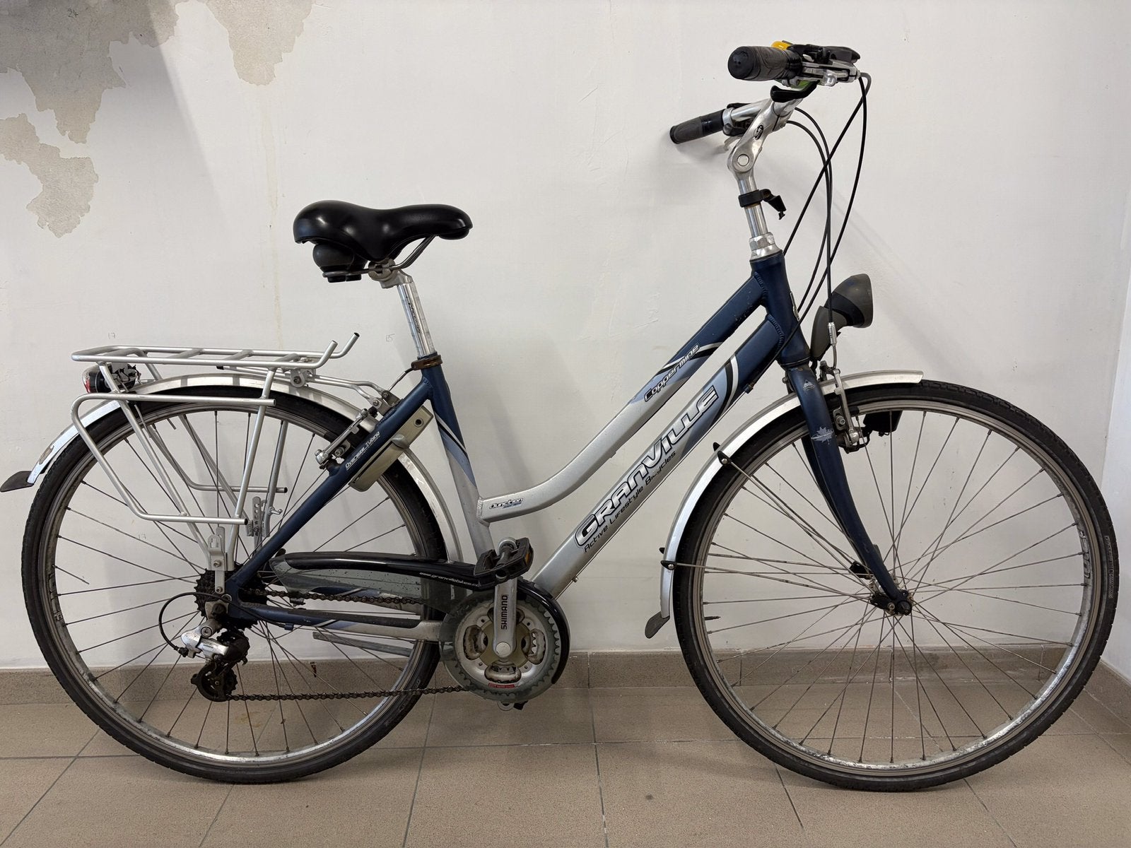 Damesfiets, Fietsen en Brommers, Ophalen, Gebruikt
