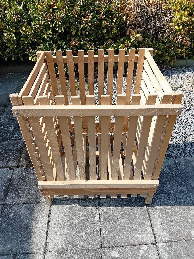 Houten aardappel bewaarbak, Ophalen, Zo goed als nieuw