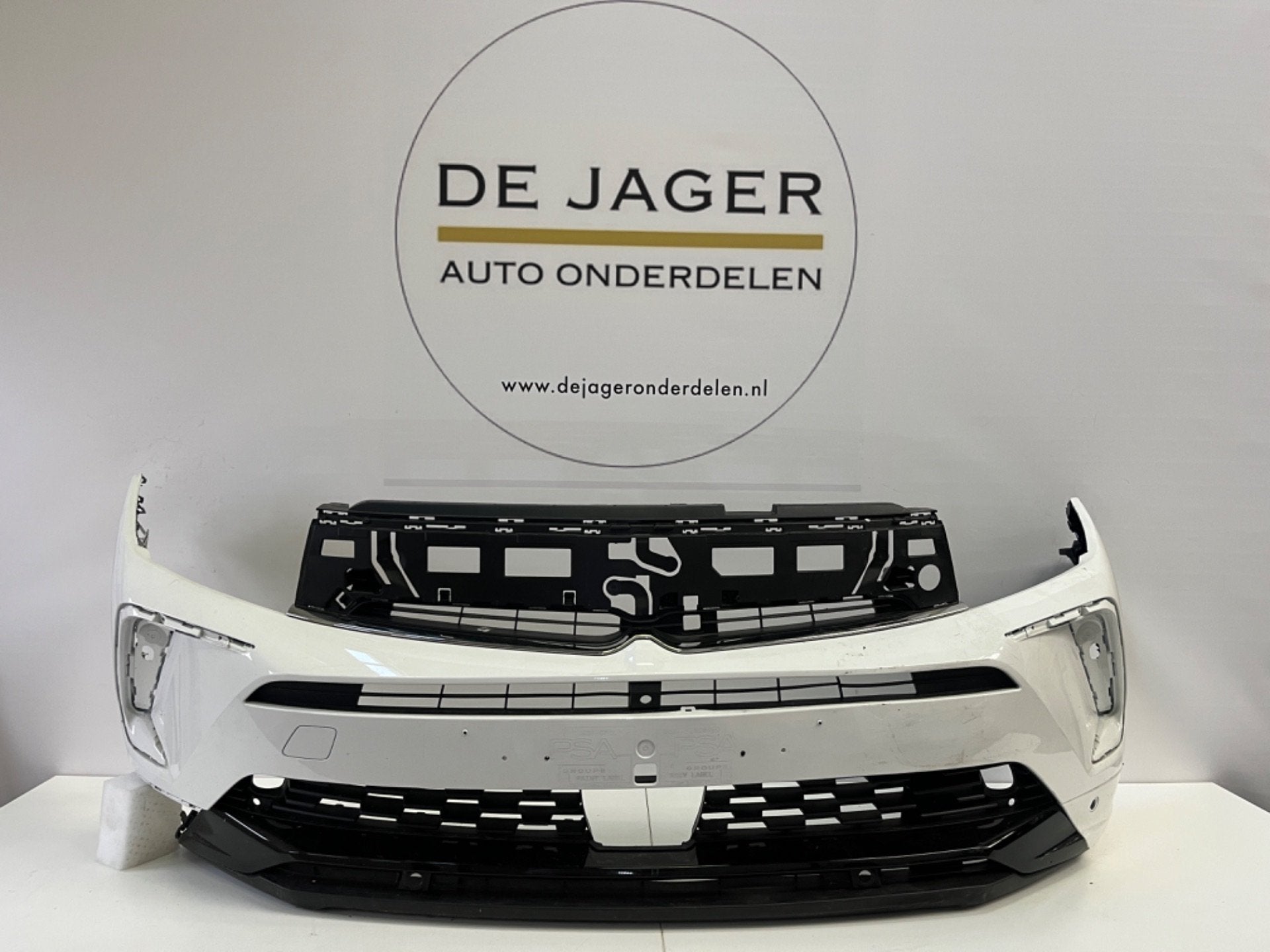 OPEL GRANDLAND X HYBRIDE FACELIFT VOORBUMPER 9840131477, Gebruikt, Voor, Opel Automobile GmbH, Kontakt@opel-infoservice.de