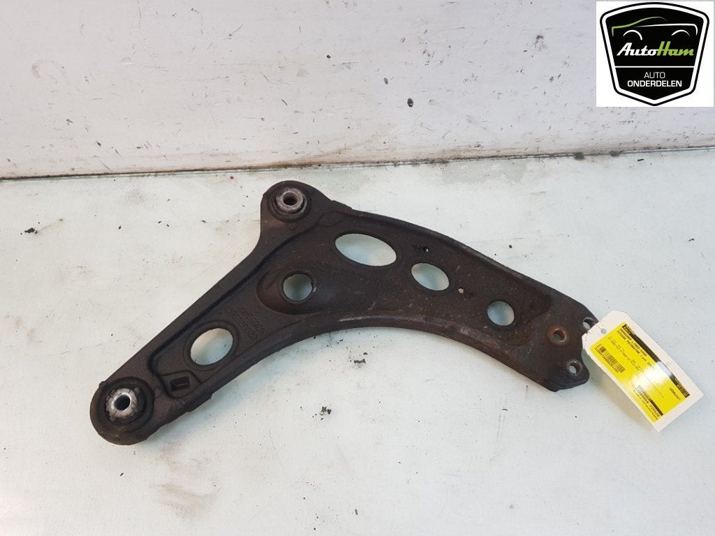 DRAAGARM LINKS VOOR Nissan Primastar (01-2002/12-2006), Dhr. J. Ham, Gebruikt, Administratie@autoham.nl, Nissan