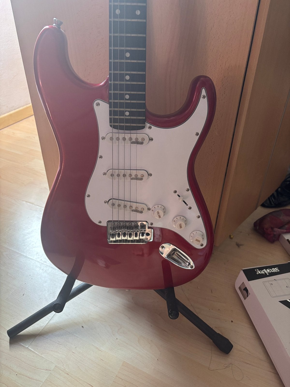 Morgan Stratocaster (mist de onderste snaar), Musique & Instruments, Enlèvement, Utilisé, Solid body, Autres marques