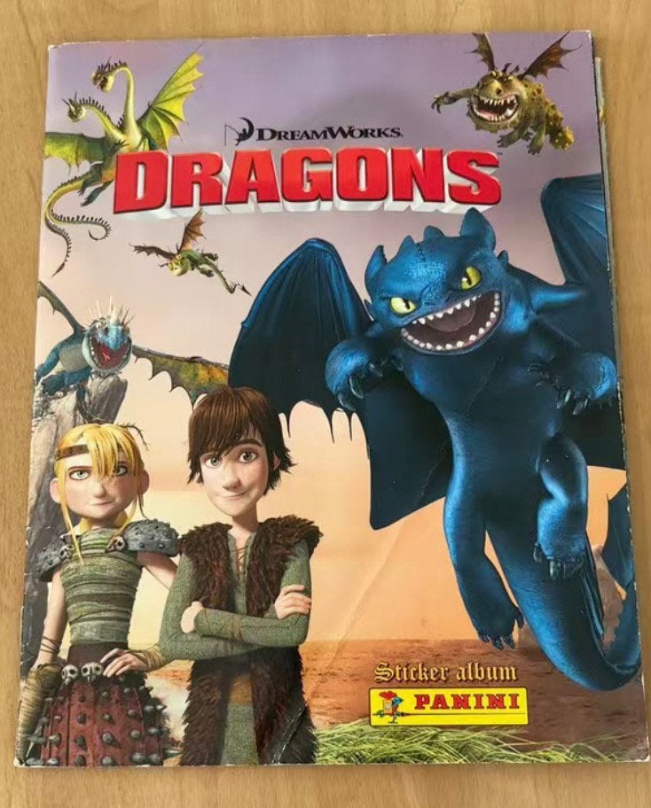 Panini DreamWorks Dragons Sticker Album (2010), Ophalen of Verzenden, Zo goed als nieuw