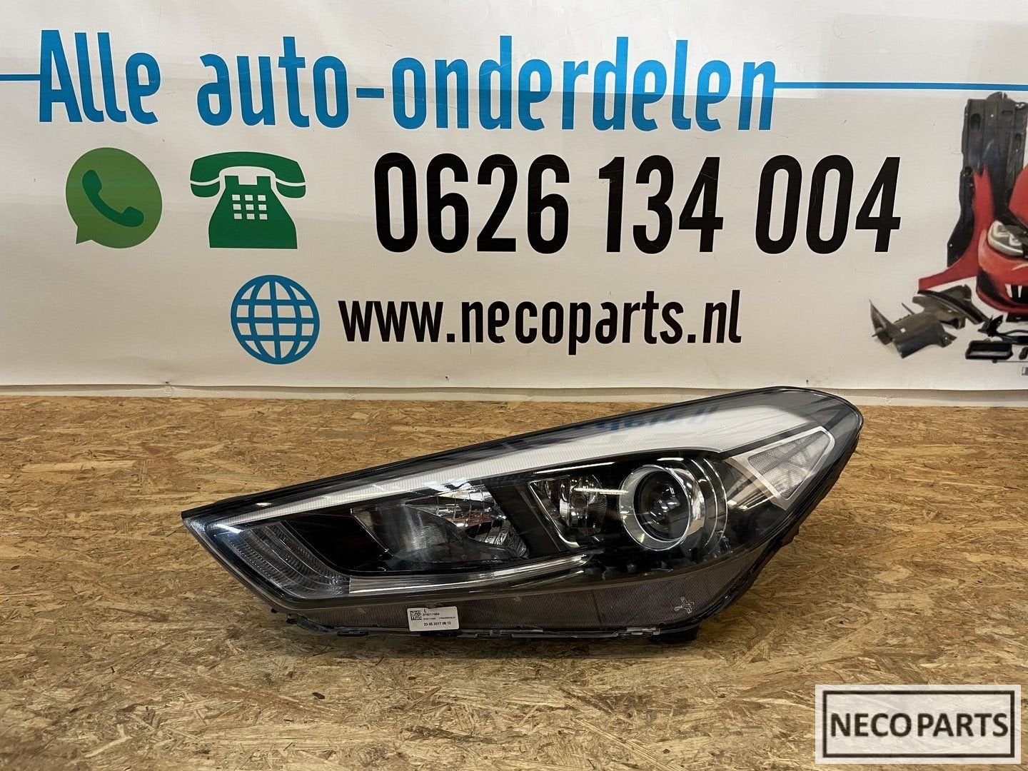 HYUNDAI TUCSON KOPLAMP ORIGINEEL 92101D7100, Auto-onderdelen, Verlichting, Hyundai, Gebruikt, Ophalen of Verzenden