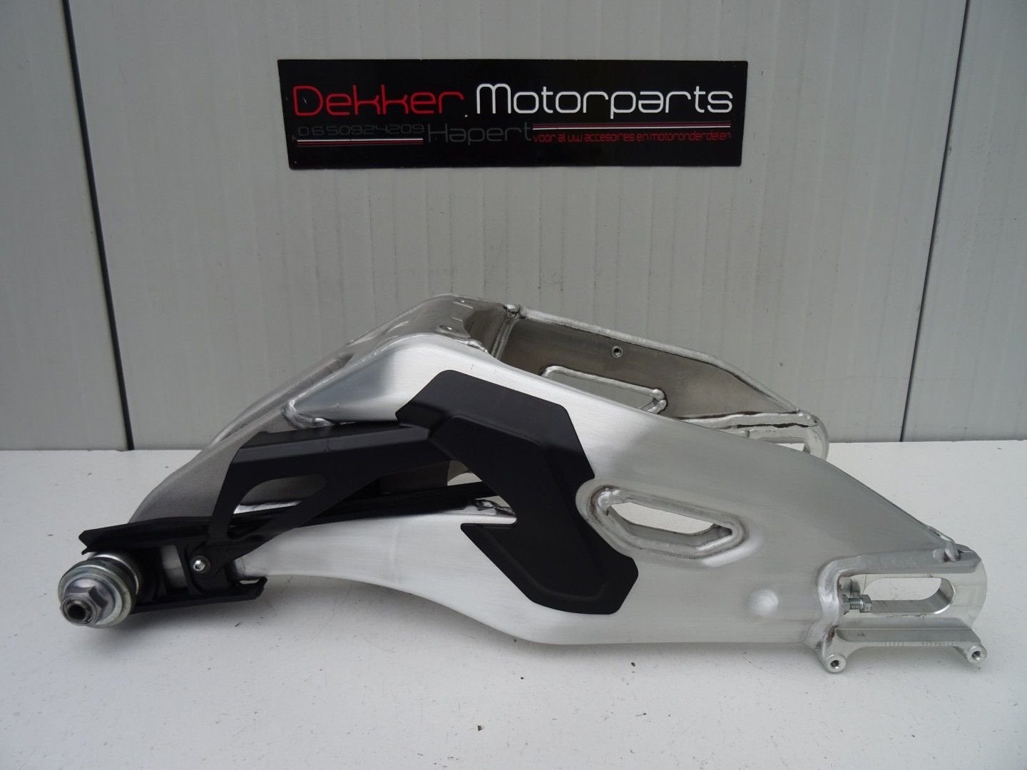 Achterbrug / Swingarm Yamaha MT-10 / SP 2022-2023-2024, Motoren, Gebruikt, -, -, Ophalen of Verzenden
