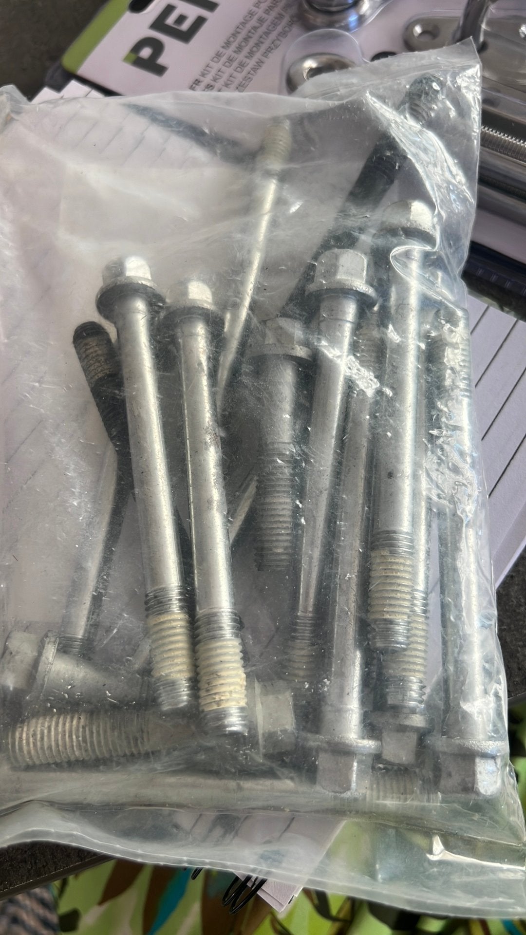 Kit de boulons de tête 10-881642A01, Enlèvement, Neuf, Voilier ou Bateau à moteur