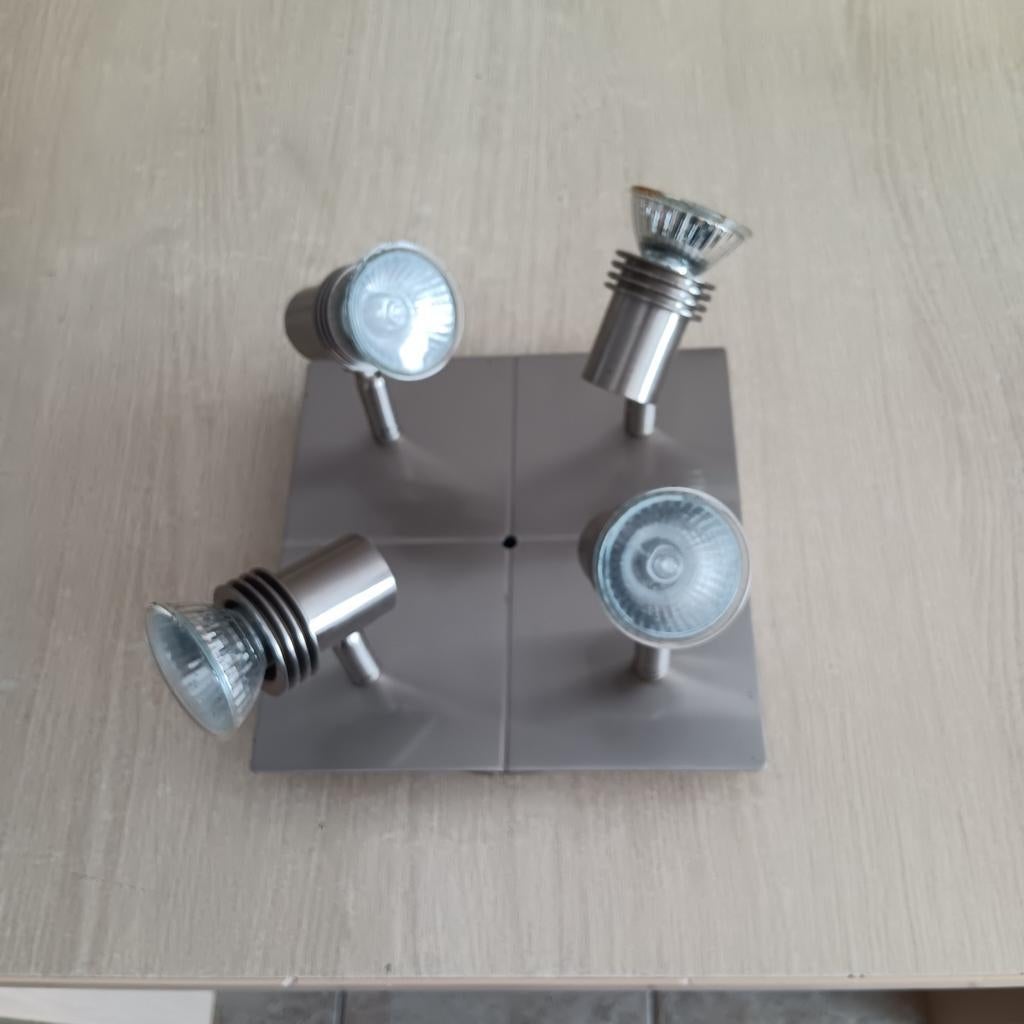 Plafondverlichting, Ophalen