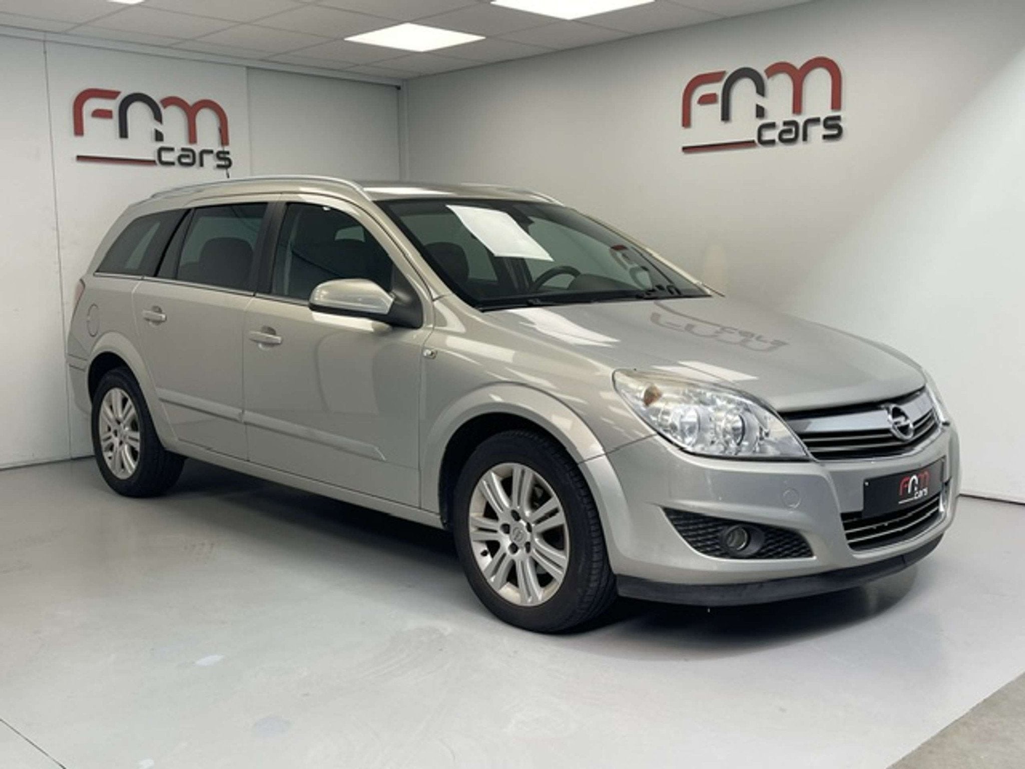 Opel Astra 1.7 CDTi ecoFLEX 161.000km Navi pdc Garantie, Autos, Argent ou Gris, Achat, Entreprise, 5 portes