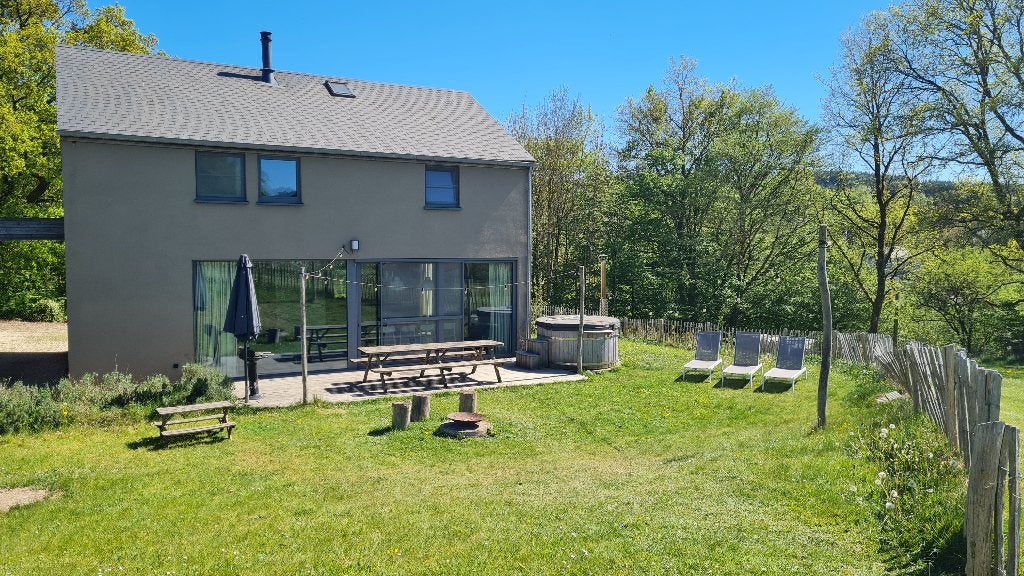 lastminute vakantie of weekend Ardennen, met privésauna, Vakantie, 4 of meer slaapkamers, Limburg of Luik, In bergen of heuvels