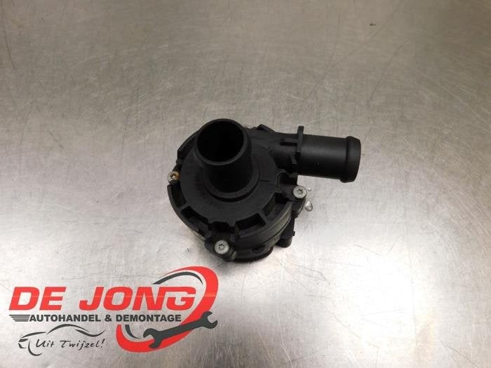 Pompe à eau d'un Audi A3, -, 3 mois de garantie, Audi, Utilisé