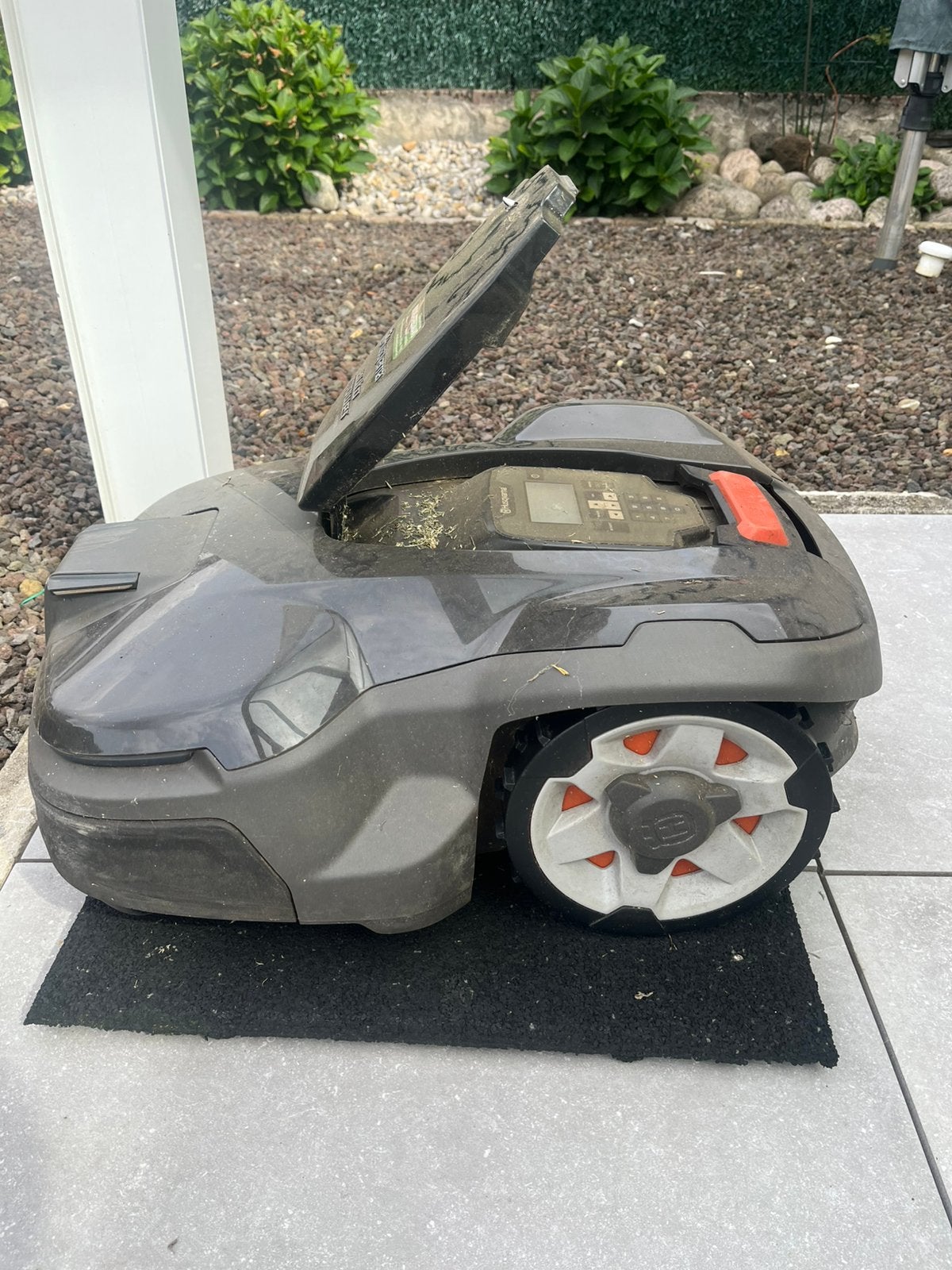 Robotmaaier husqvarna 405x, Tuin en Terras, Ophalen, Zo goed als nieuw