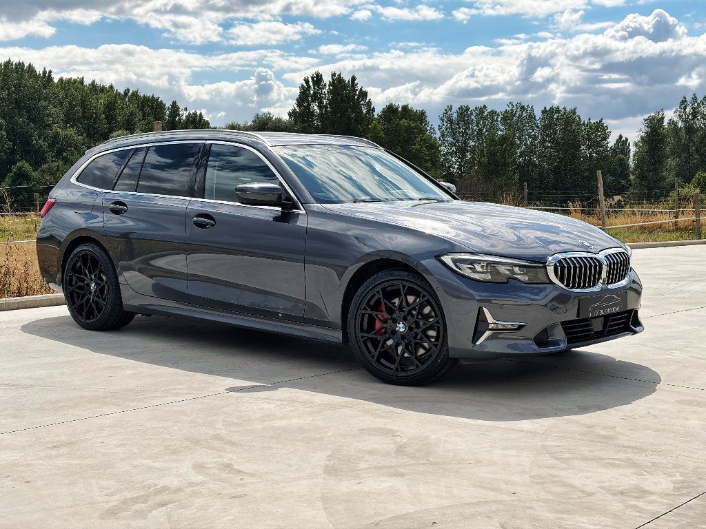 BMW 330e - 2021 - 116.299km - * PANO * CAMERA * LEDER *, Autos, Cuir, Euro 6, Entreprise, Garantie prolongée