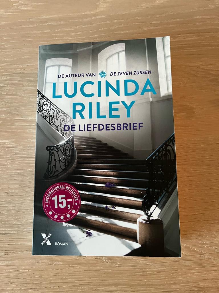 Lucinda Riley - De liefdesbrief, Boeken, Lucinda Riley, Ophalen of Verzenden, Zo goed als nieuw, Nederland