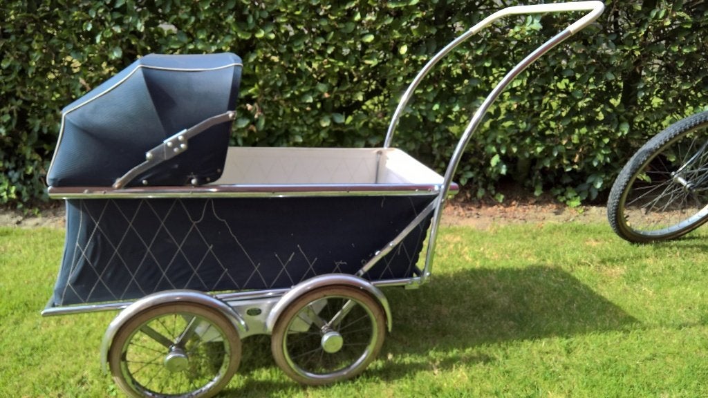 Oude  kinderwagen  merk  SUPERIA, Enlèvement, Utilisé