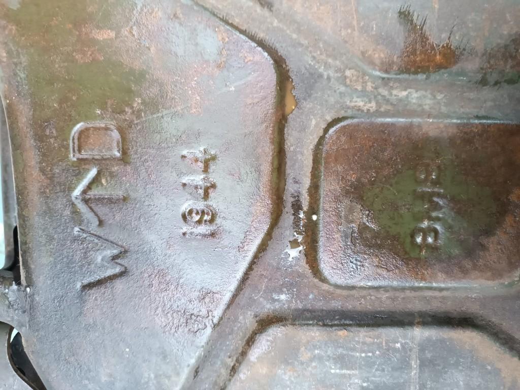 metalen leger jerrycans, Ophalen, Gebruikt