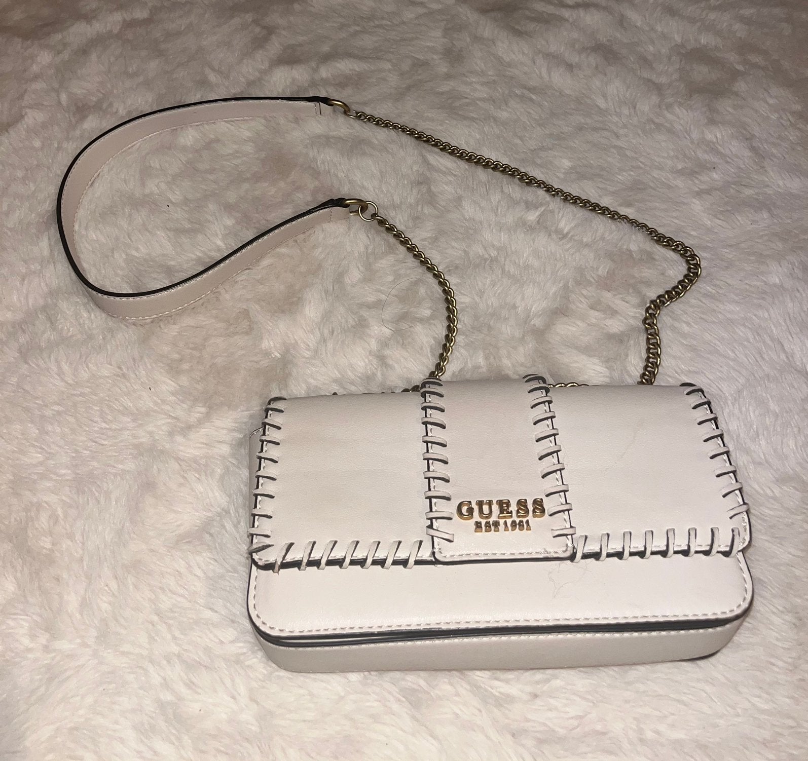 Guess tas, Ophalen, Zo goed als nieuw