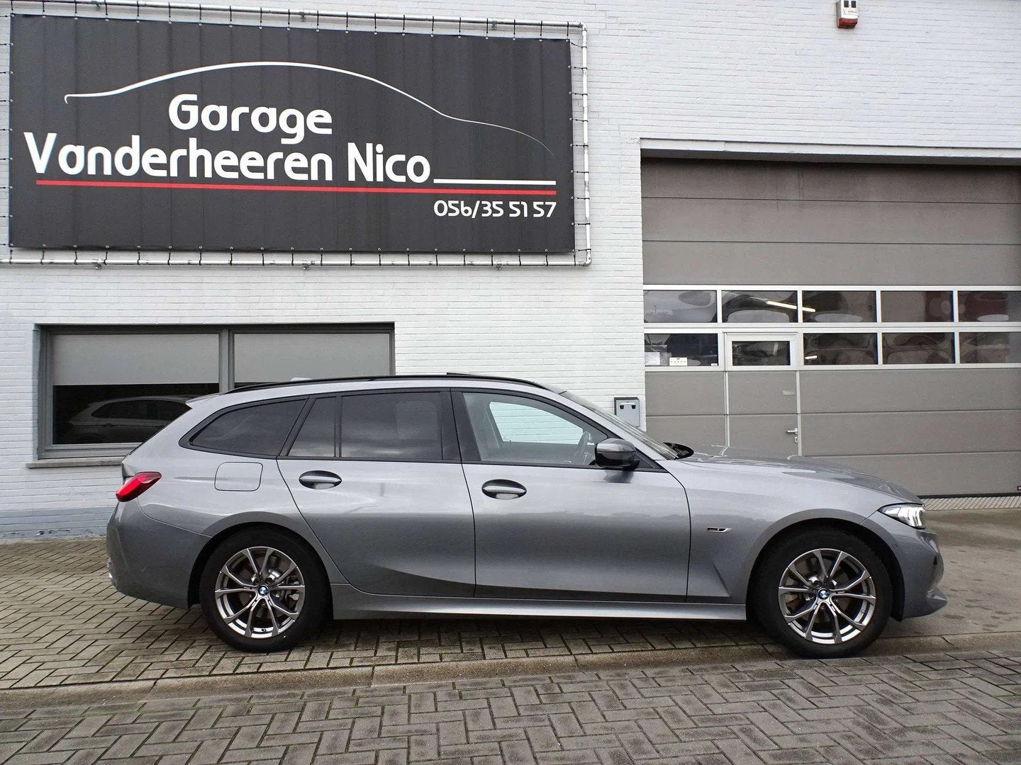 BMW 3 Serie 330 eA Touring PHEV PANODAK,CARPLAY,CAMERA,VIRTU, Auto's, Automaat, 1998 cc, Gebruikt, 4 cilinders