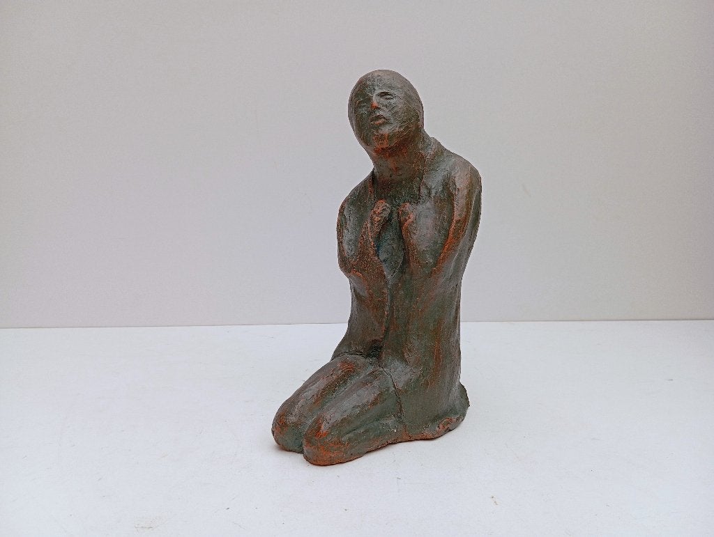 BEELD KUNSTWERK NUYT A TERRACOTTA, Ophalen of Verzenden, Overige materialen, Beeld, 20 - 50 cm