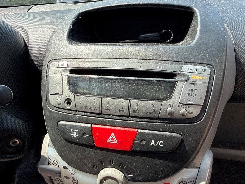 RADIO Citroën C1 (01-2005/09-2014) (|6564K6|), Auto-onderdelen, Gebruikt, Citroën, Kontakt-citroen@citroen.com, Citroën Deutschland GmbH