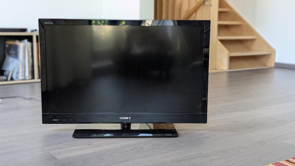 Sony Bravia 32” LED TV – KDL-32EX310 – perfecte staat, LED, 50 Hz, HD Ready (720p), Enlèvement