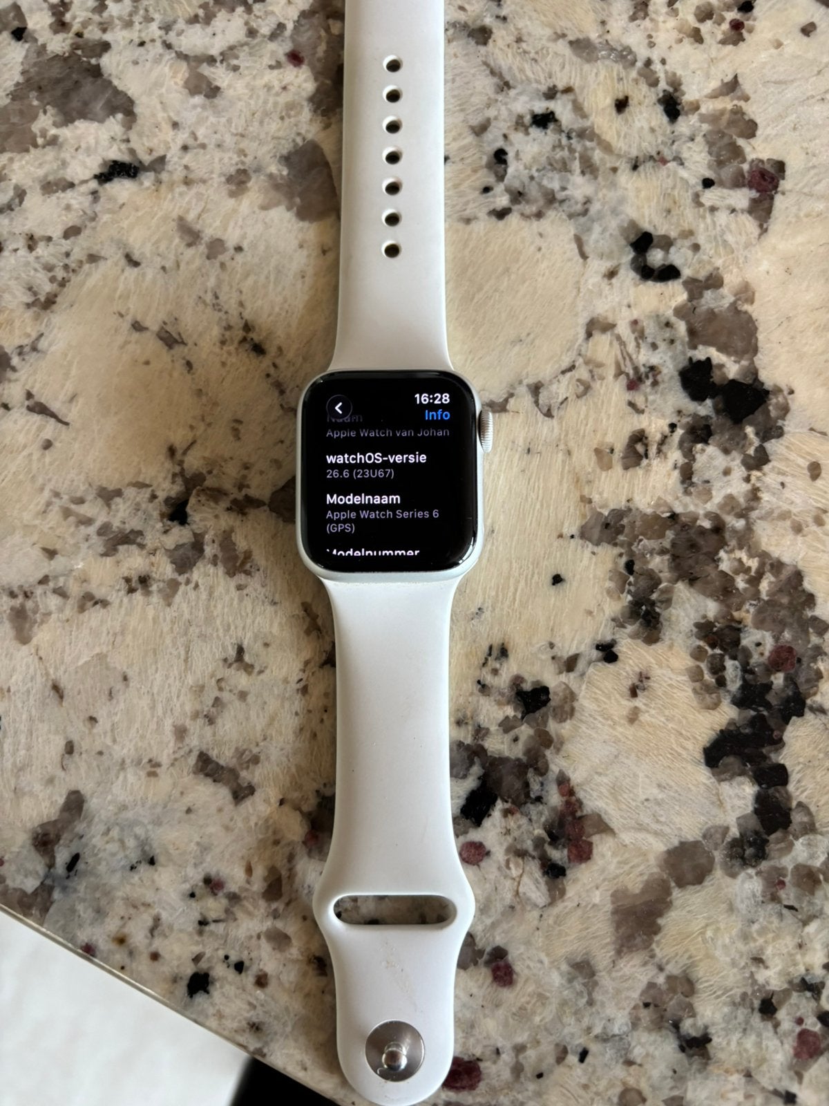 Apple watch series 6 GPS, Enlèvement, Avancer d'un pas, Comme neuf, Blanc