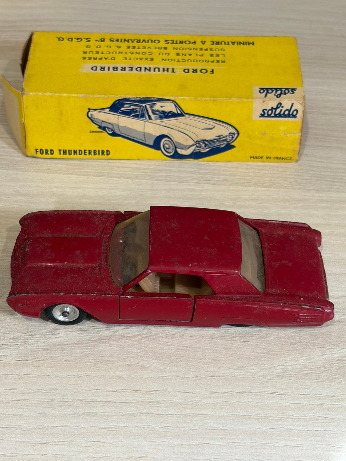 Solido Ford Thunderbird réf. 128 1/43 boîte - années 60, Ophalen of Verzenden, Gebruikt, Auto, Solido