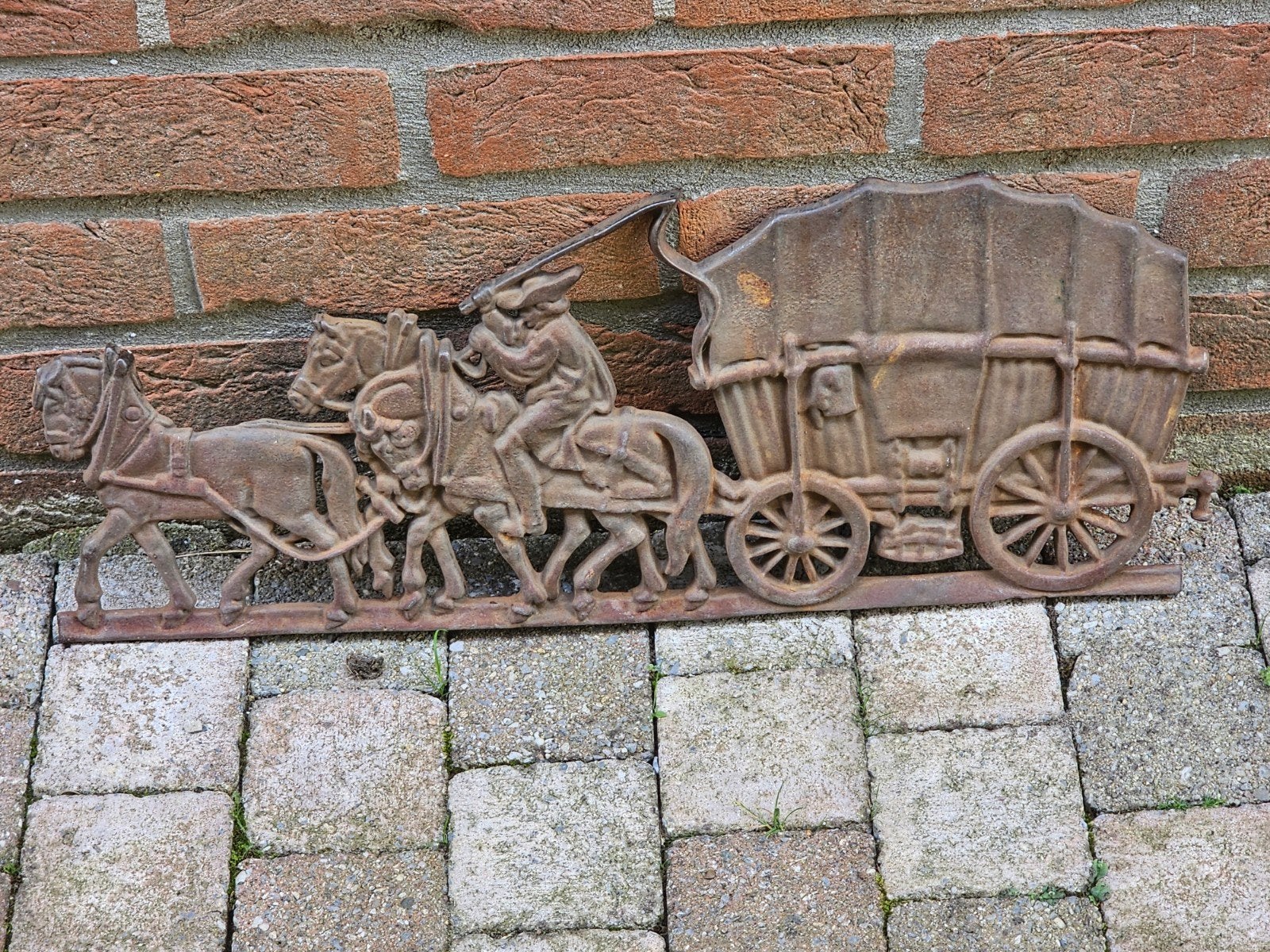 Chariot de ferme décoratif en fonte antique avec chevaux, Enlèvement ou Envoi