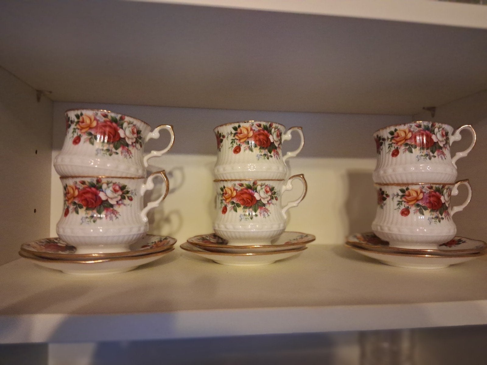 Oude servies, Ophalen
