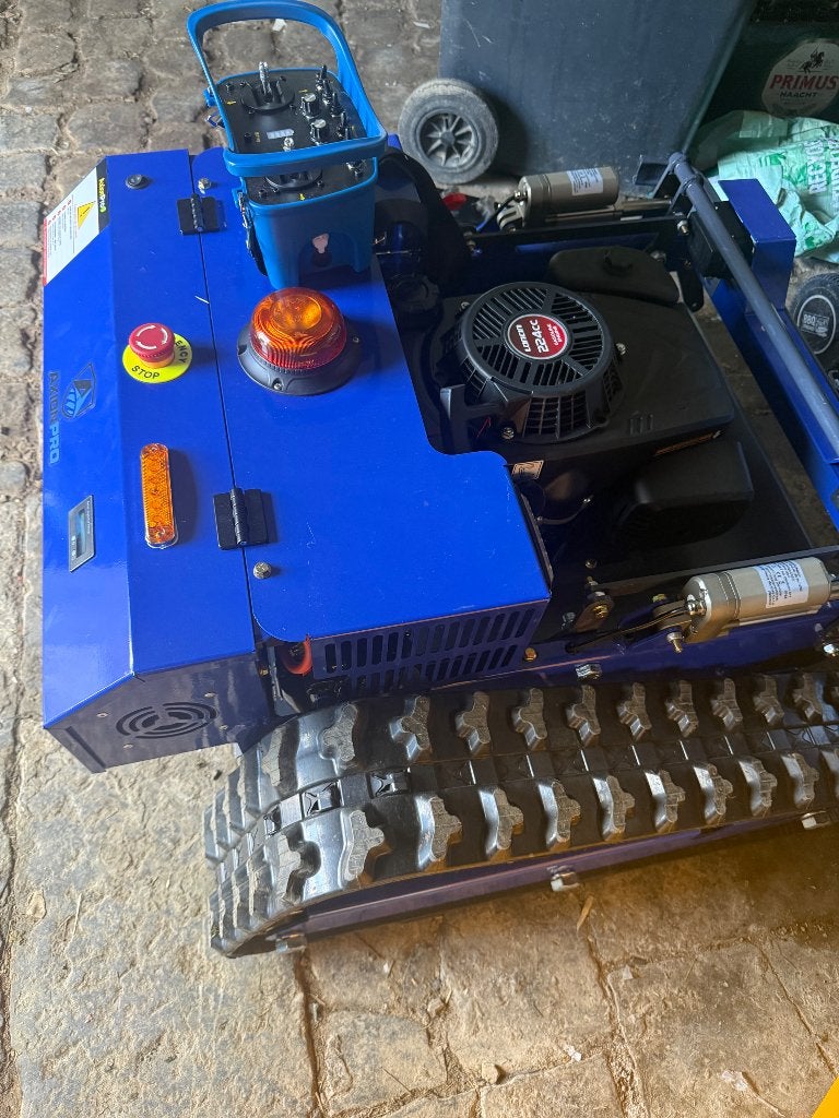 Tondeuse/débroussailleuse télécommandée, Neuf, LONCIN, Batterie, Enlèvement