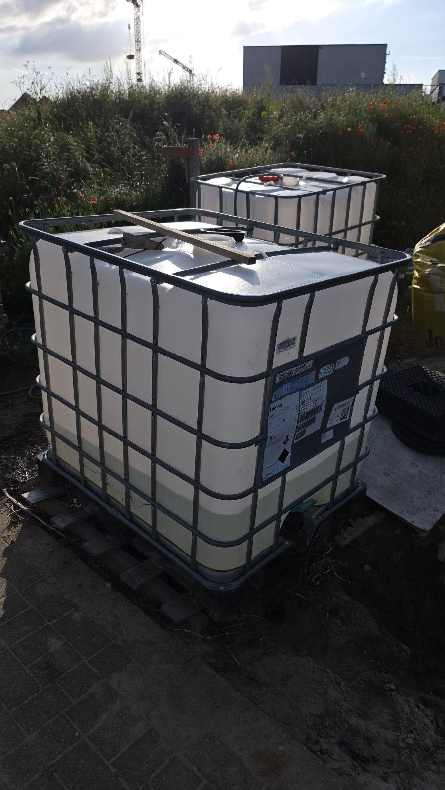 ICB 1000L vaten, Ophalen