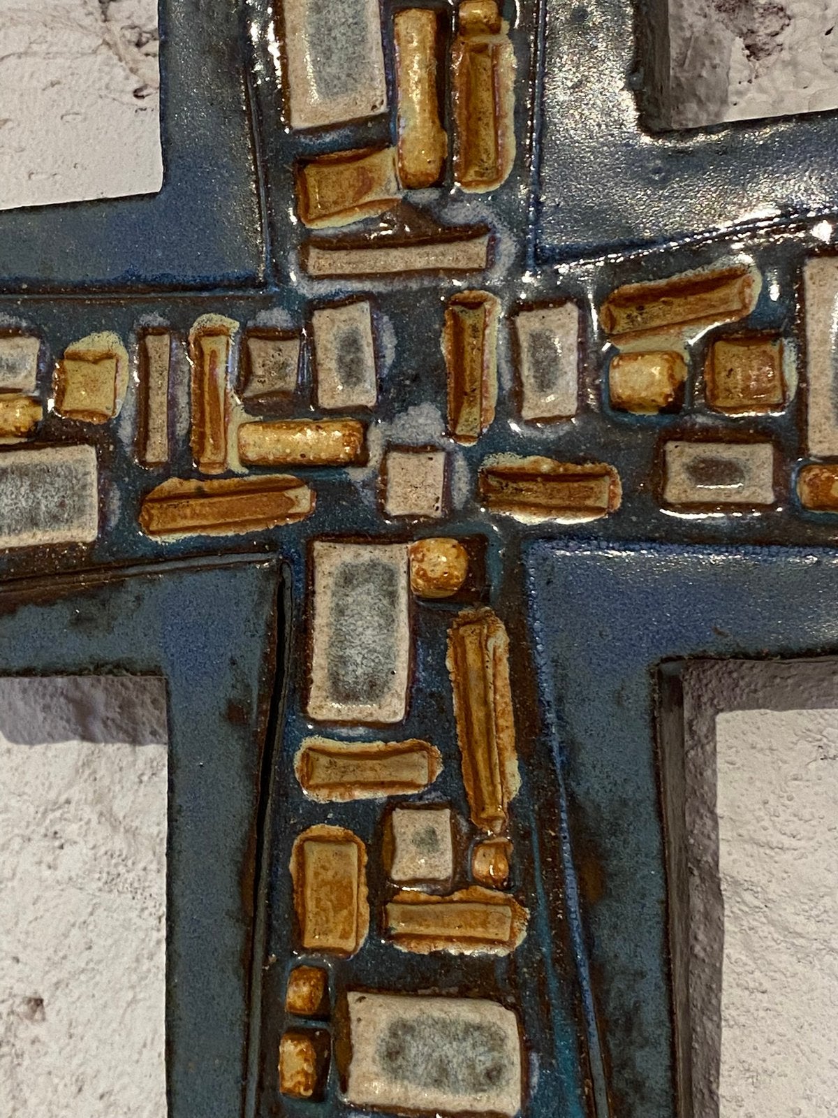 Keramiek kruis Vandeweghe Amphora, Ophalen