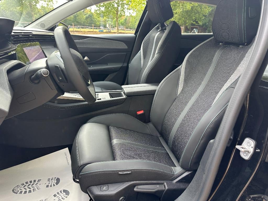 Peugeot 308 PHEV Full Hybride 1600 cc 132 kw, Auto's, 4 cilinders, Leder en Stof, Zwart, Bedrijf