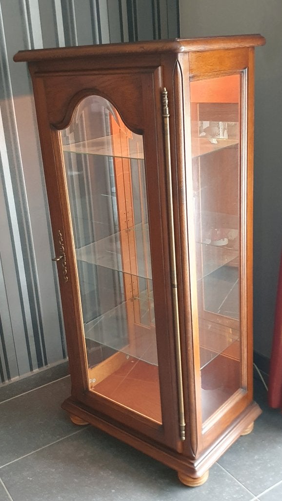 Vitrine en bois massif avec éclairage intérieur, Ophalen, 100 tot 150 cm, 50 tot 100 cm, Zo goed als nieuw