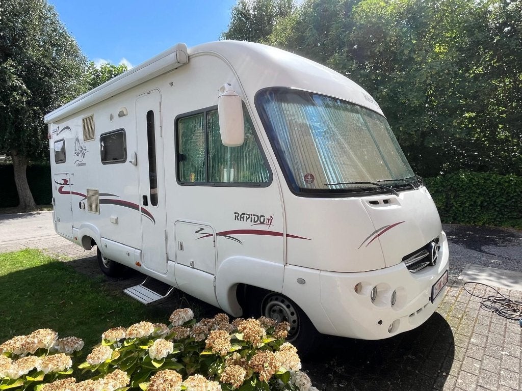 Mobilhome Rapido 962 Mercedes automaat, integraal, Ringverwarming, Afzuigkap, Diesel, 5 tot 6 meter