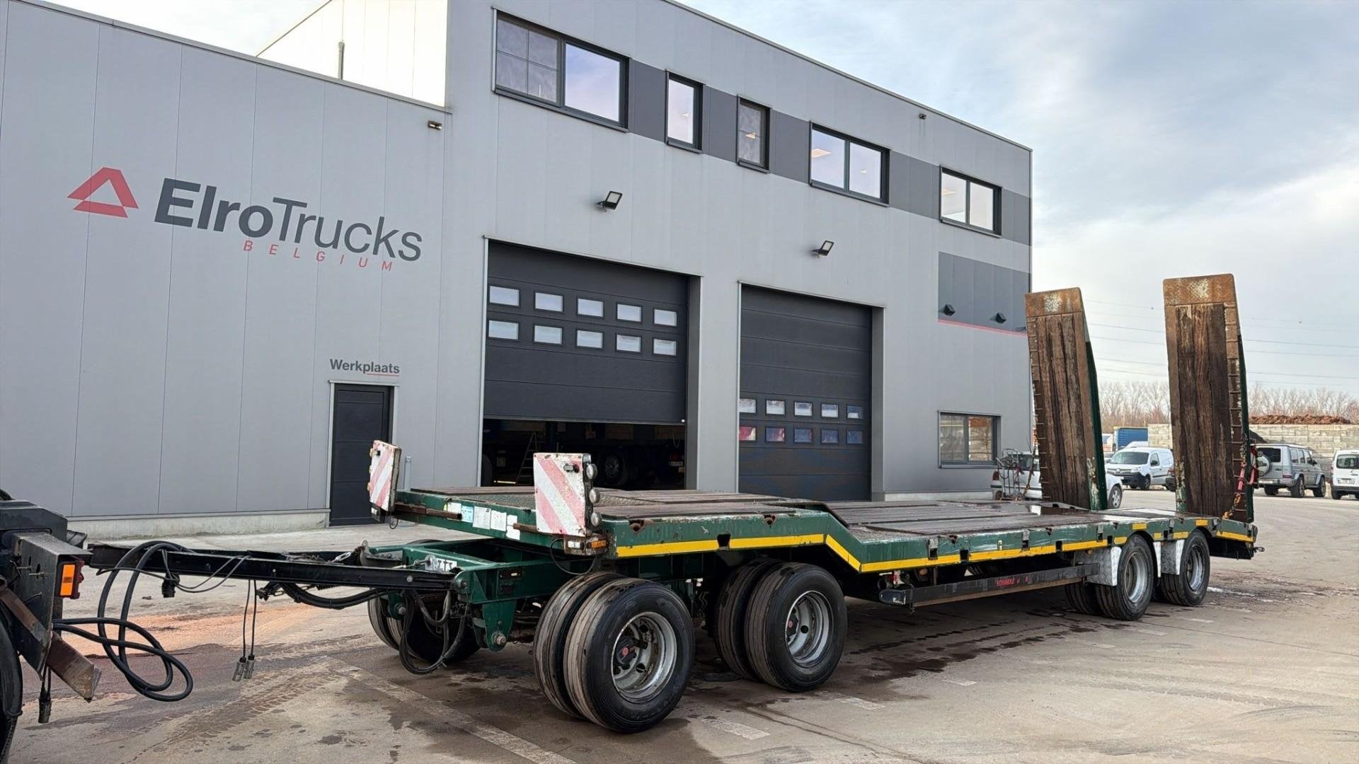 Schwarzmüller T4 G01VBN1 (40.000 KG / BLATGEFEDERT / VERBR, Auto's, Overige kleuren, Overige brandstoffen, Bedrijf, ABS