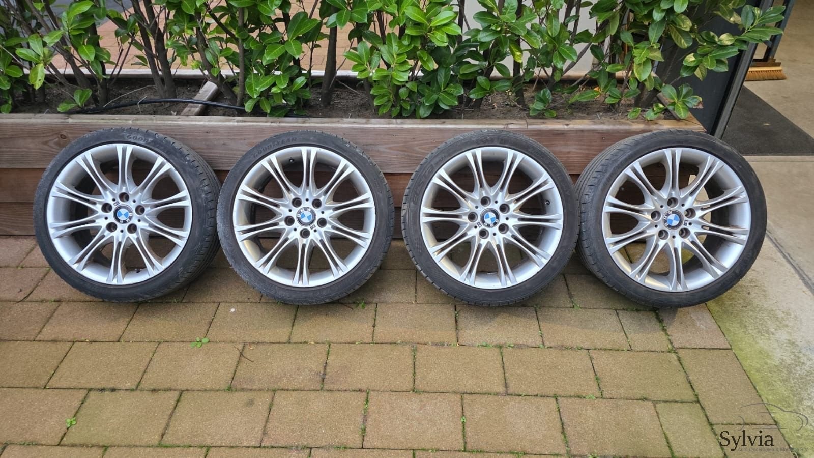 M Breedset Velgen 18 inch styling 135 incl. Banden BMW 3 / Z, Autos : Pièces & Accessoires, Pneus et Jantes, Véhicule de tourisme