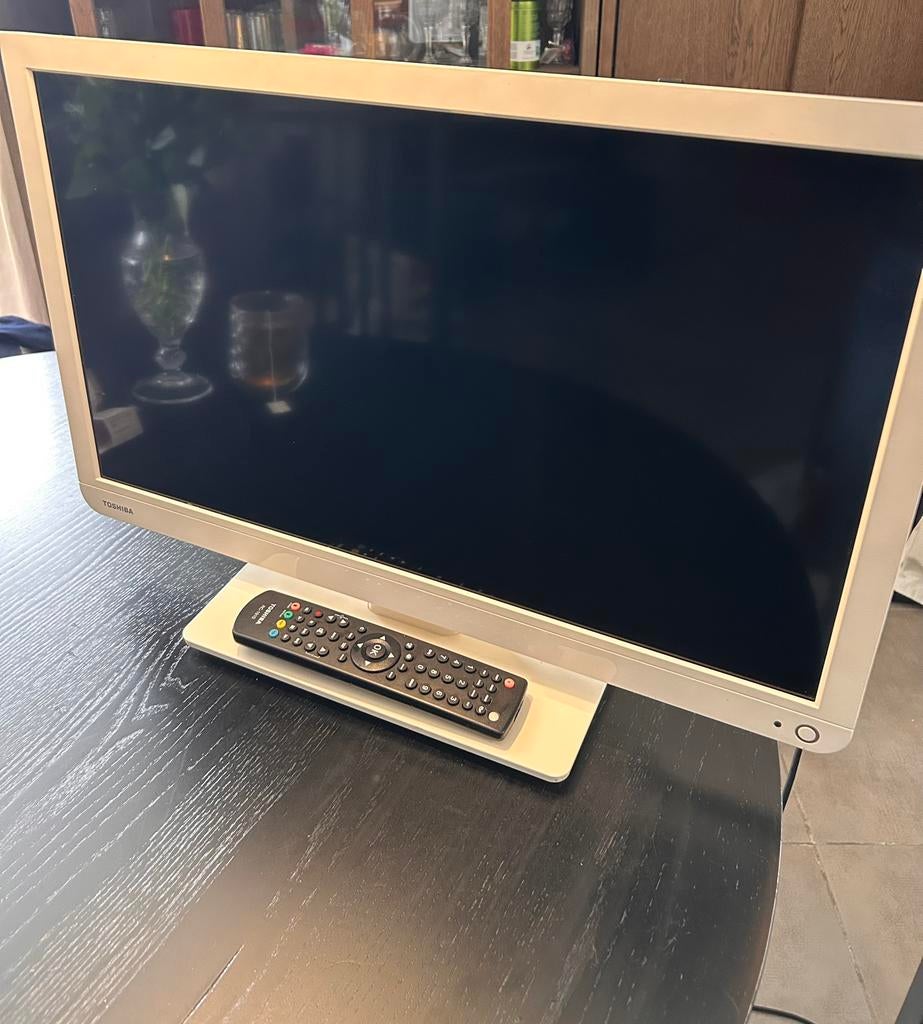 Petite TV télé Tochiba  blanche 24 pouces, TV, Hi-fi & Vidéo, 40 à 60 cm, Enlèvement, Utilisé, LED