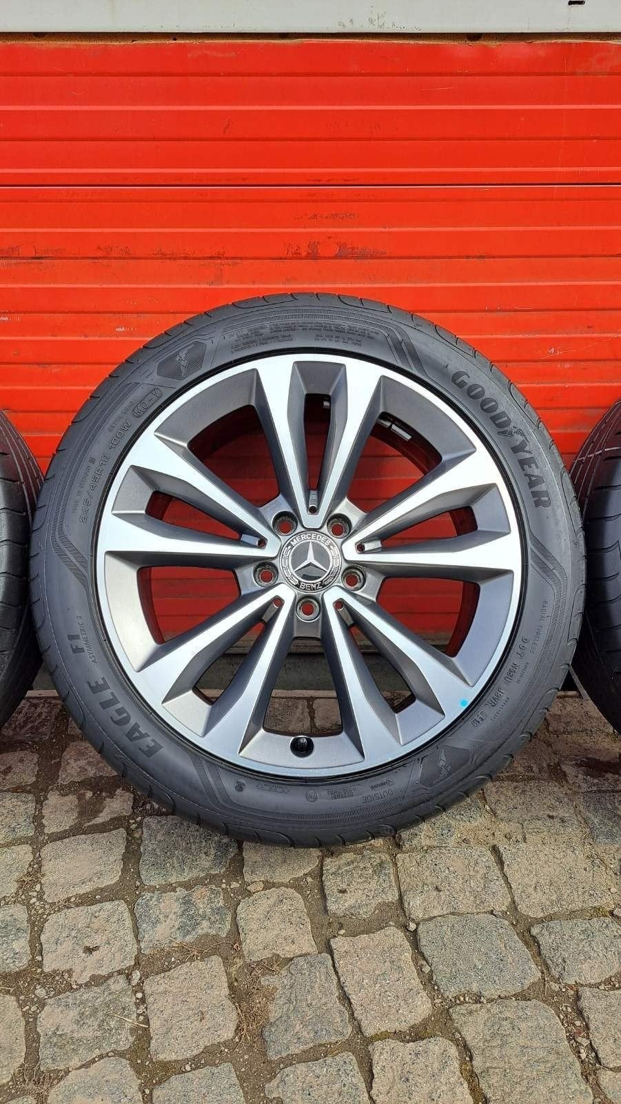 Jantes mercedes classe V et Vito 18 pouces original, Autos : Pièces & Accessoires, Pneus & Jantes, Pneus et Jantes, 245 mm, Pneus été