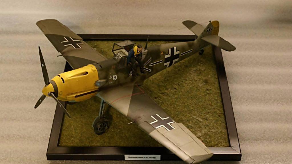 BF 109 E-4 Adolf Galland Juli 1940, Gebruikt, Groter dan 1:72, Vliegtuig, Ophalen